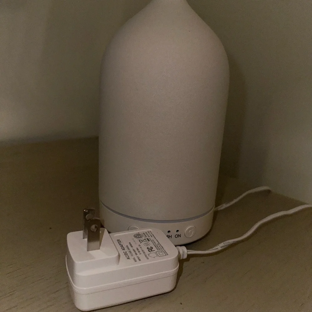 White Ceramic Aroma Diffuser Essential Oil Home Decor OS